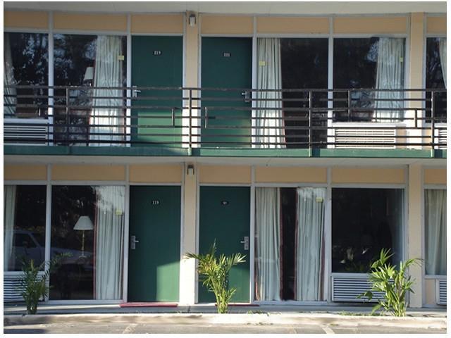 Red Carpet Inn Jesup Exterior foto